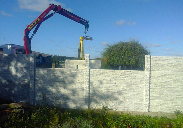 Betonová ozdobná zeď